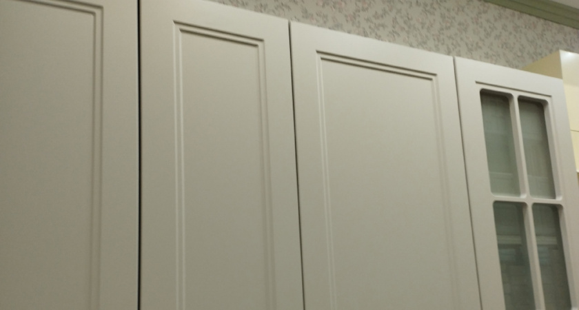 Как отмыть кухонные шкафы без агрессивной химии: простой и быстрый рецепт