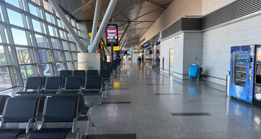 В аэропорту Оренбурга работает транспортная прокуратура