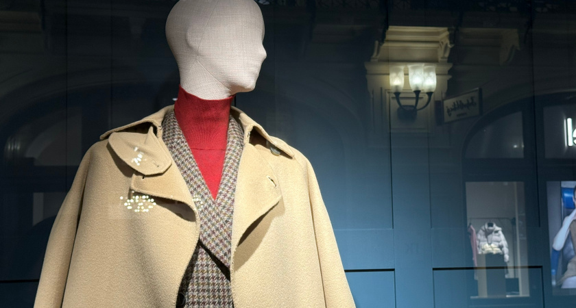 Покупка пальто обернулась для жительницы Новосергиевского района долгом в 120 тысяч