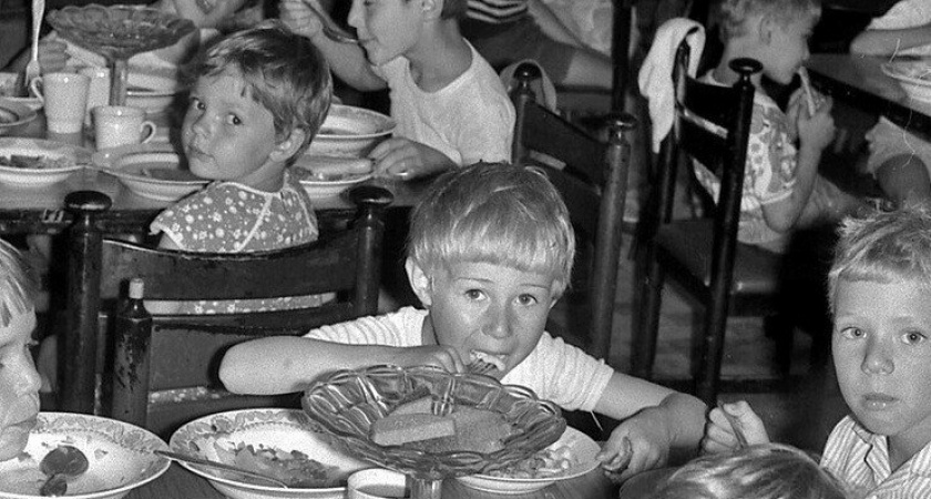 Вкус детства: чем завтракали в СССР — простые, но очень памятные радости советского утра