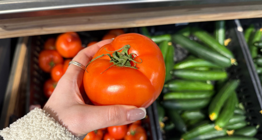 В Оренбуржье подорожали огурцы и помидоры