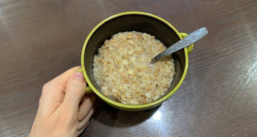 Льняная каша с кефиром для очищения организма и насыщения чувством легкости