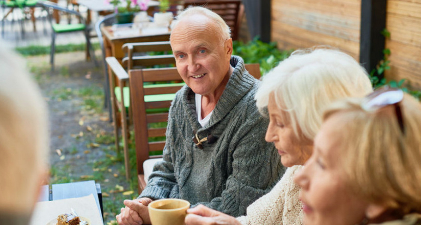 Как защитить свой покой в старости — кого не стоит приглашать домой