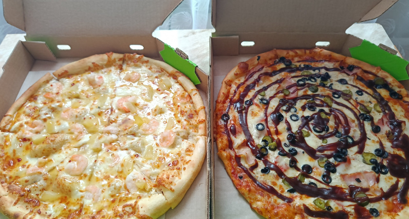 Сравнила пиццы из "Чижика" за 159 и 319 рублей - честно рассказываю, стоит ли переплачивать почти в два раза