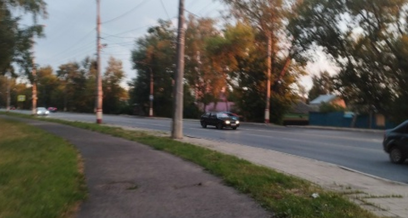 «Это так должно быть?»: житель дома на улице Гагарина остался разочарованным после уборки грязи