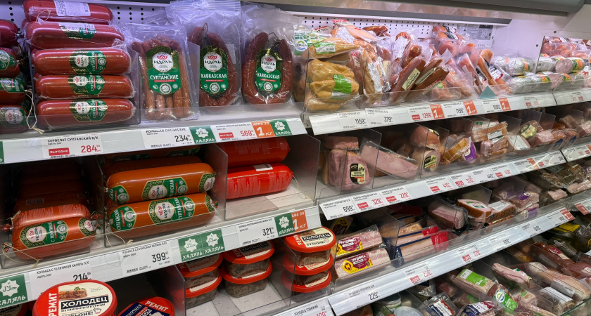 Ни ГМО, ни ГОСТа: из чего сделана дорогущая колбаса из "Магнита" по 1730 руб — показываю, что в ней и как на вкус