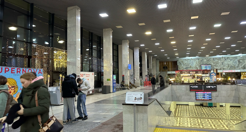 Поели в бизнес-зале РЖД: шведский стол на вокзале в Москве — честно рассказываю, чем кормит РЖД и стоит ли туда идти