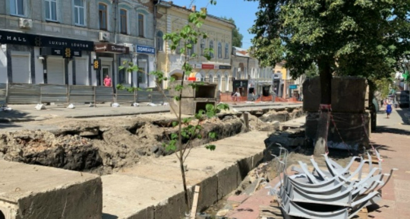 «Ждем, когда все примерзнет», — когда на улице Лобовской починят водопровод