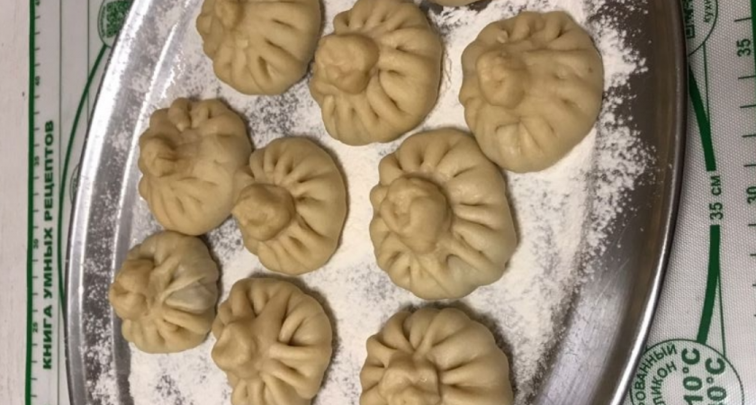 В Оренбурге менеджера ресторана оштрафовали за рекламу с хинкали вместо куполов храма