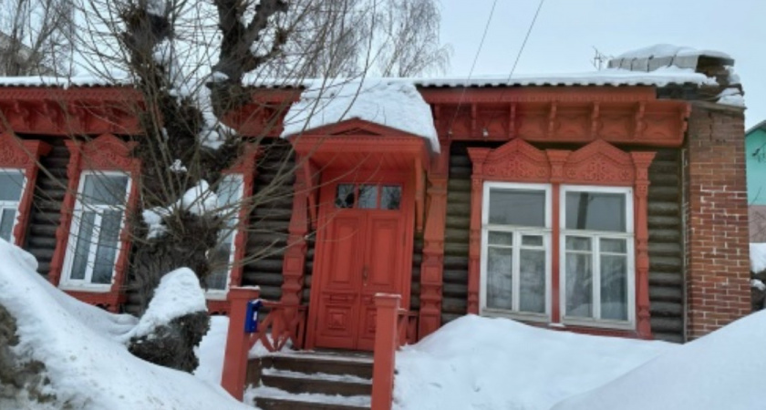 «Невозможно выйти из дома»: как жители частного сектора борются с глыбами