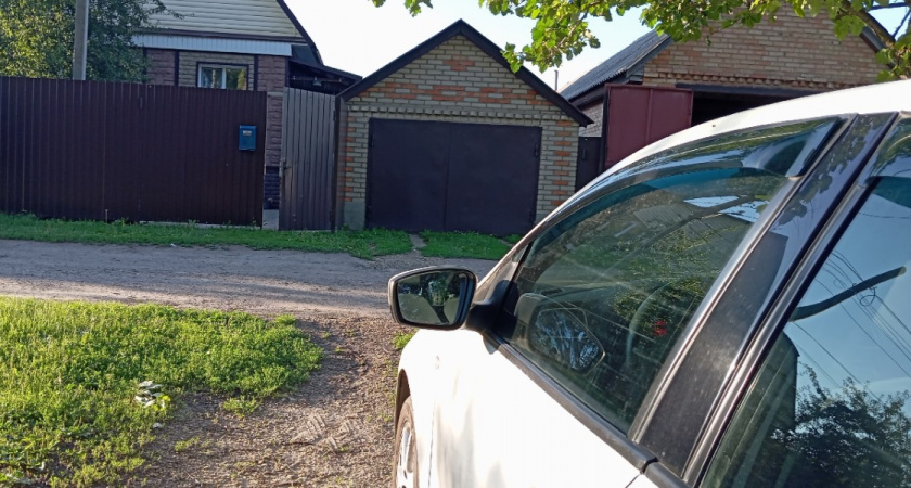 Жизнь на пенсии: почему одни бегут из деревни, а другие — в нее