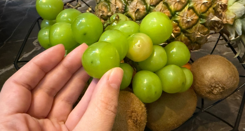 Эта ягода — самая вредная: а мы едим ее, покупаем и детям даем        