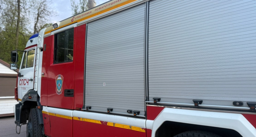 В Оренбургском драматическом театре убирают последствия вечернего пожара 