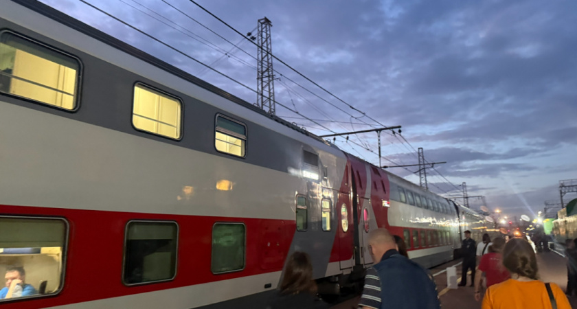 Путешествие в «Таврии Экспресс»: честный отзыв о двухэтажном поезд