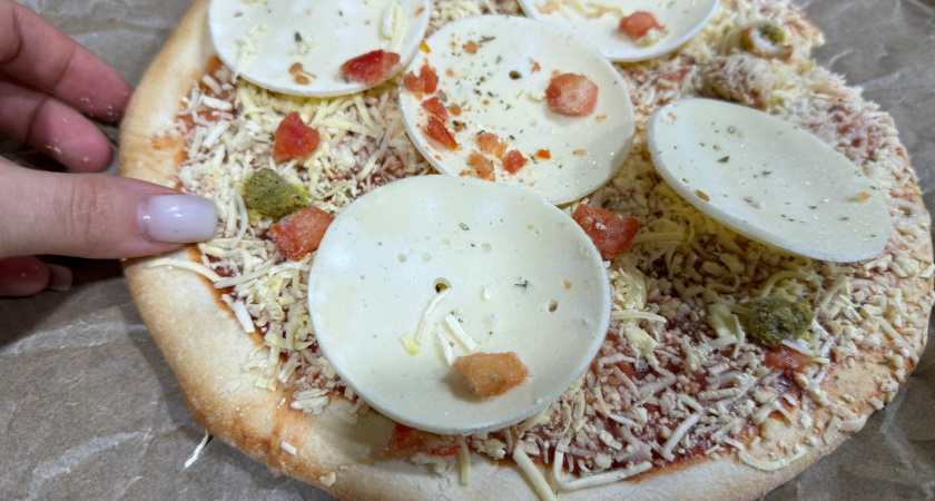 Купила в «Чижике» пиццу за 299 рублей, попробовала и поняла, что она лучше домашней: теперь буду покупать ее на Новый год — но есть одно но