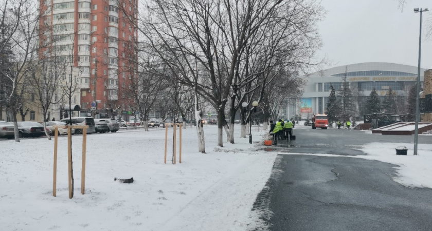 Специалисты РВК-Орск провели ремонт пожарного гидранта