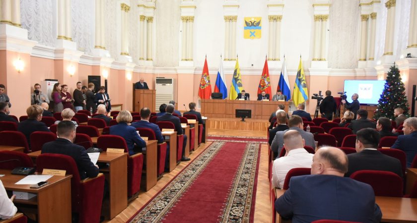 Почётному гражданину Оренбурга Виктору Тонких исполнилось 77 лет