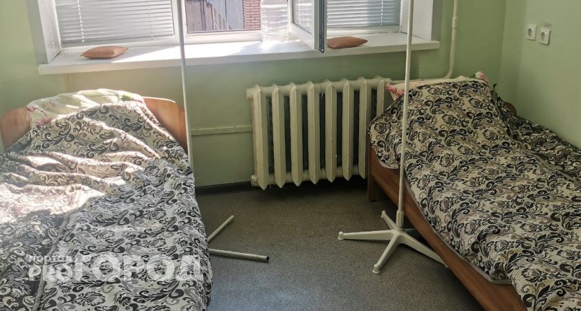 В Орске врачи впервые провели сложную операцию без большого разреза