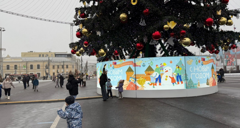 Новогодний праздник на главной площади собрал тысячи оренбуржцев