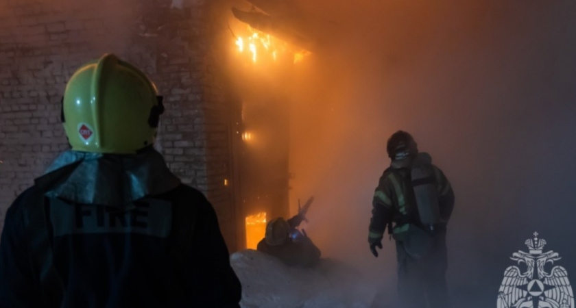 За праздничные дни в Оренбургской области при пожаре погибло три человека