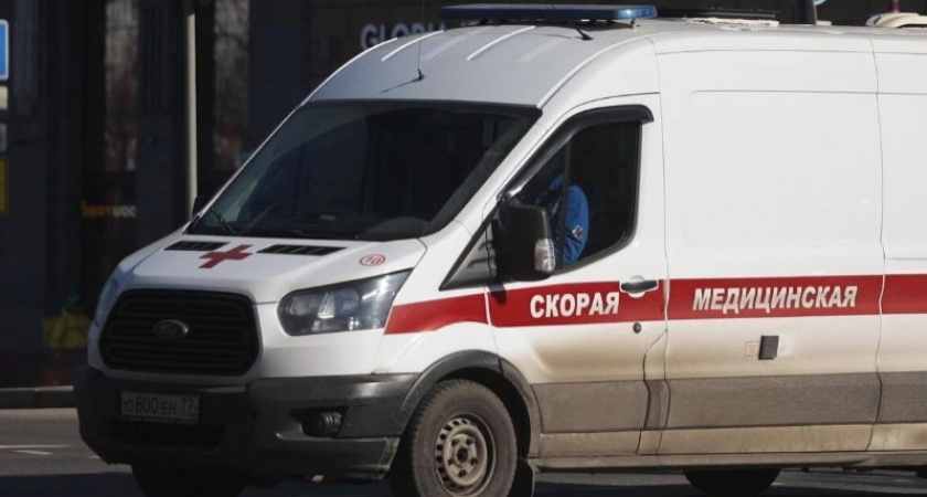 Пешеход попал под машину в Оренбурге