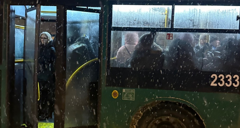 В Оренбурге снова подорожал проезд на автобусе