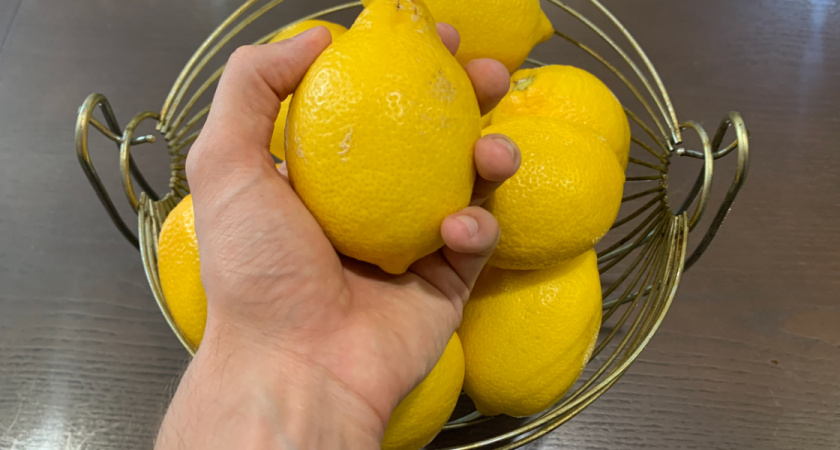 Просто делаю лимонную тряпку перед уборкой: не нарадуюсь чистоте и свежести - рассказываю, как делаю