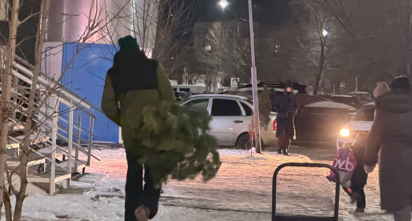 В 50 лет не нашел работу и хотел пойти в курьеры за 150 тыс.рублей:  пообщался с одним из них и узнал вот что - рассказываю