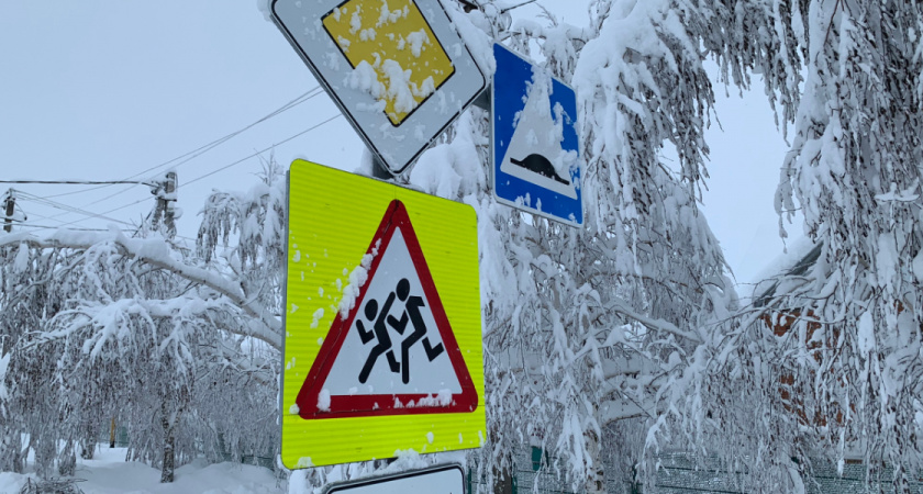 Вахтовики рассказали настоящую правду: сколько зарабатывают и живут те, кто уезжает на Север за длинным рублем