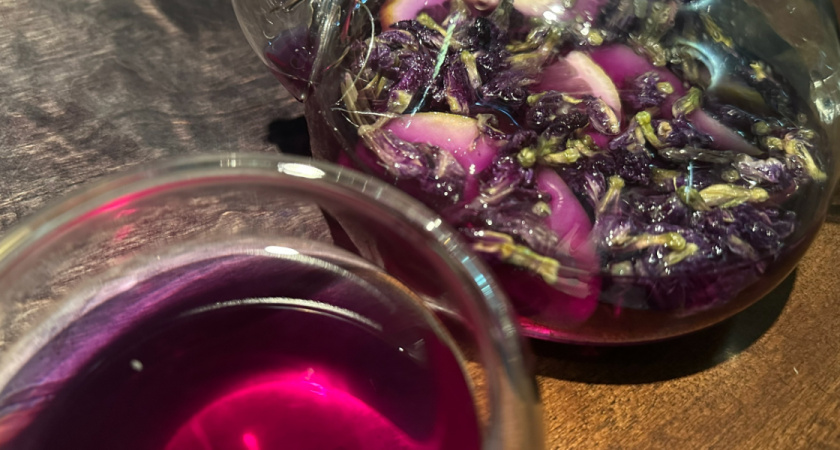 Не польза, а яд: как правильно заваривать чай - 90% людей делают это неправильно