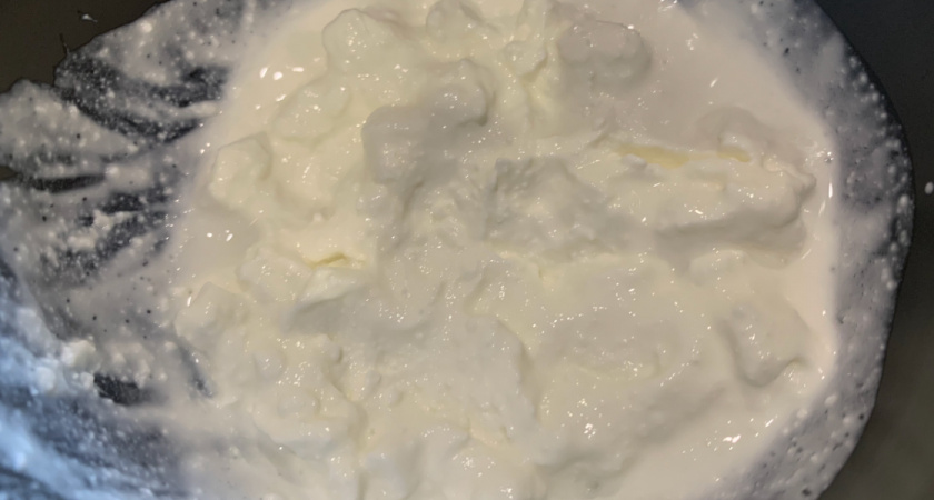 Не польза, а вред: как на самом деле правильно есть творог - почти все едят неправильно и белок не усваивается 