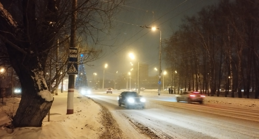 Дадут ли штраф за пересечение сплошной, которую засыпало: внимательно разобрался в вопросе