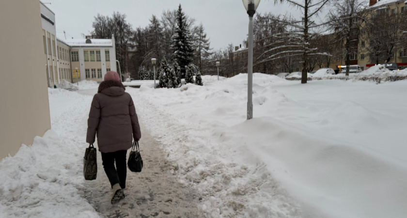 Оренбурженку через суд развели со сбежавшим мужем