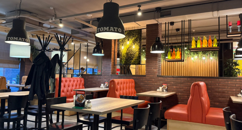 В Оренбурге суд взыскал с кафе компенсацию за отравление 3 по счету семьи