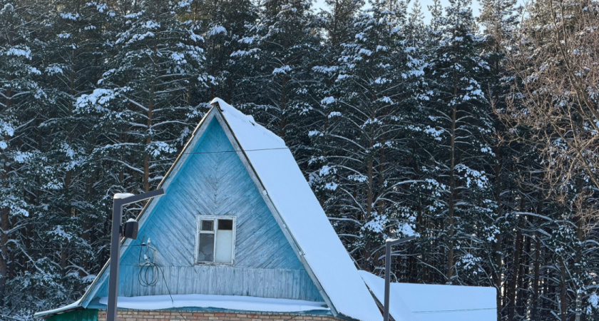 В Оренбуржье в закрытом доме обнаружено тело пенсионера