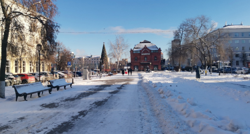 Глава Грачевского района Денис Филатов отправлен в отставку с поста секретаря местной «Единой России»