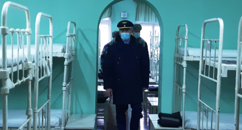 Оренбуржец получил 6 лет колонии за самоволку