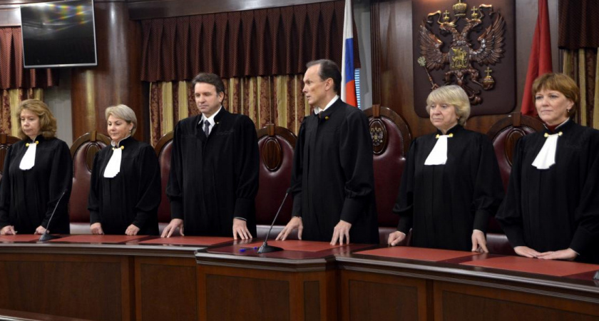 В Оренбурге отец хотел через суд выселить дочь из дома