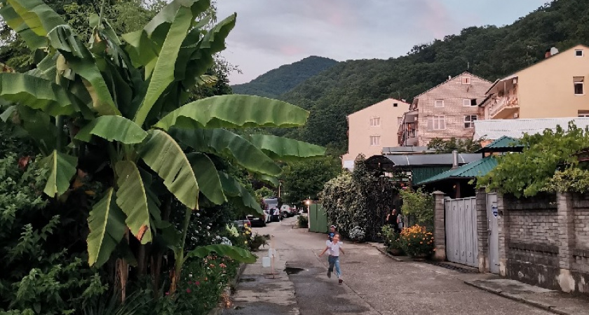 За деньги - нет: случайная встреча на пляже заставила меня перечитать Омара Хайяма - подруг в Японии точно не заведу 