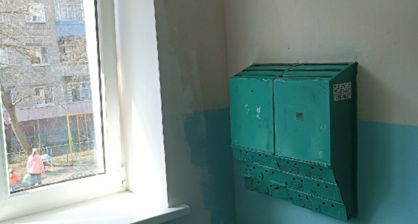 Подвал в Оренбурге превратился в "болото": жильцы бьют тревогу, УК обещает разобраться