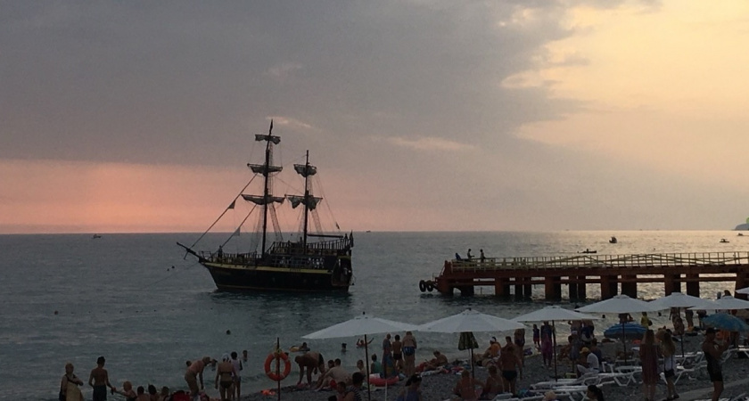 Получаем миллионы и покупаем квартиры? Сколько на самом деле стоит моя работа в море - откровение донкермана 