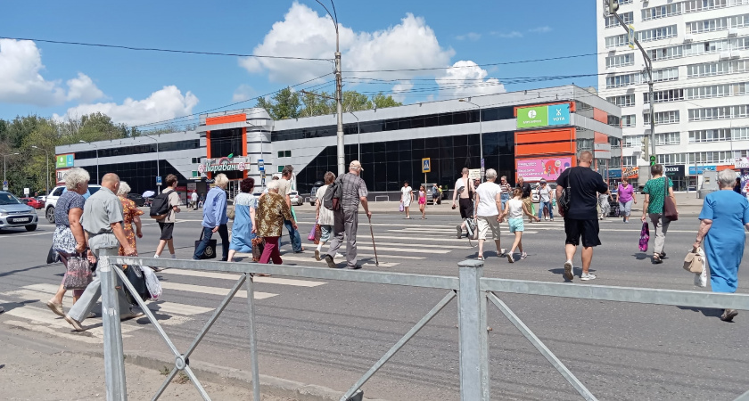 Шаг за "зебру" теперь не работает: когда водитель должен уступить пешеходу 