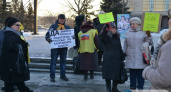 В Орске прошел очередной пикет против закона о платежах на капремонт