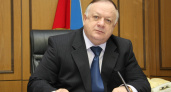 Президент наградил медалью депутата от Оренбуржья