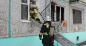 В Оренбурге пожарные спасли 9 человек из задымленного дома