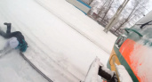 Прицепом в рай? Поймали подростков, которые катались на электричках, цепляясь к последнему вагону