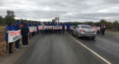 Протест на дороге. Работники свинокомплекса заблокировали трассу Оренбург-Соль-Илецк