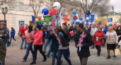 Встречай Первомай! На центральной улице Оренбурга состоялась праздничная демонстрация - 1743Ру