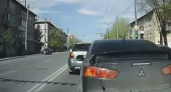 Не джентльмен. Врезался в автомобиль девушки и бежал с места происшествия -Оренбуржье онлайн