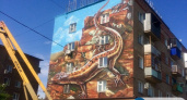 Ящерица и сурок. В Орске на домах рисуют граффити